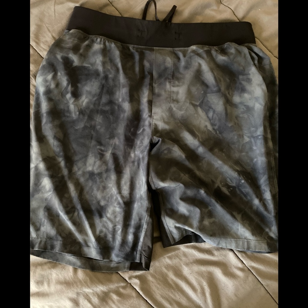 Lululemon men’s shorts